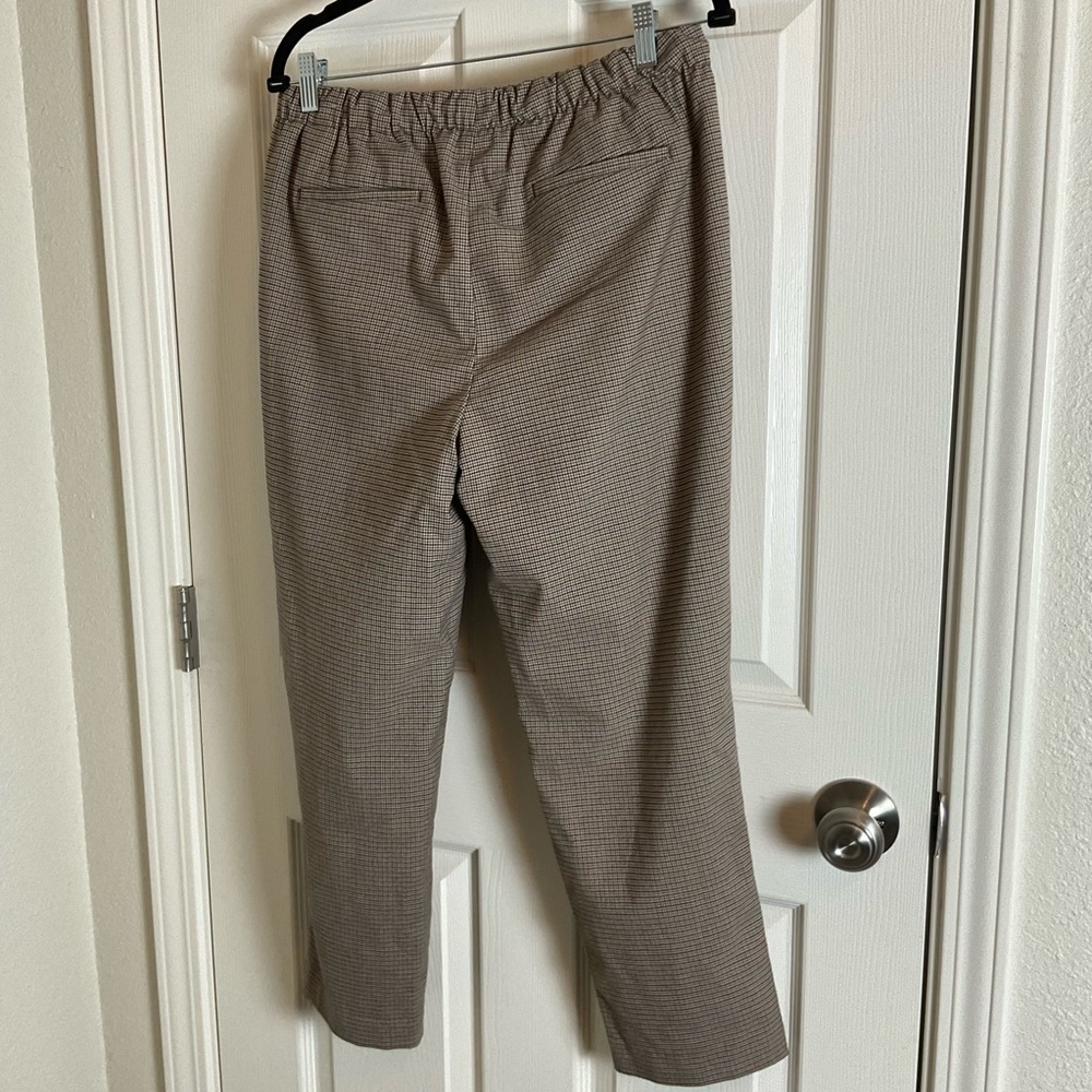 Nicole Miller Women's Brown Plaid Ankle Pants - Size 8 (NWOT) - Picture 9 of 10